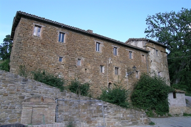 Casa torre con colombaia