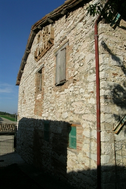 Palazzetto di appartamenti