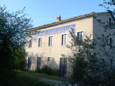 Casa del podere Cantagallo