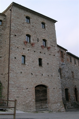 Torrione del Castello di Pievefavera