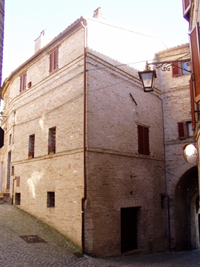 Casa a schiera
