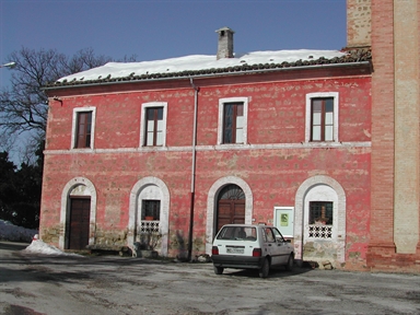 Casa canonica della Bura