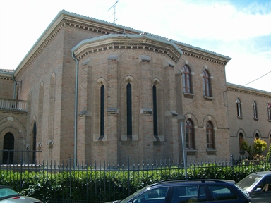 Chiesa della Sacra Famiglia