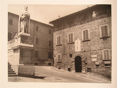 Palazzo Foschieri Veterani Fuschi Castriotti