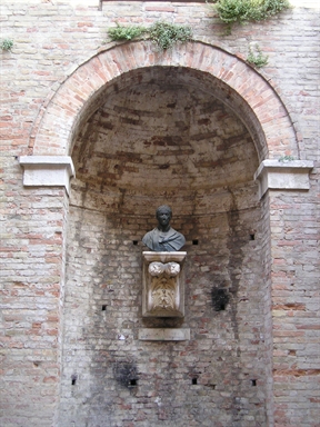 Monumento a Fulvio Corboli