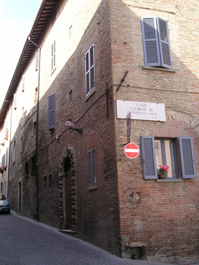Casa a schiera aggregata