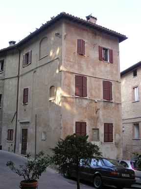 Casa a schiera aggregata
