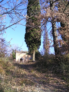 Cimitero di Colonna