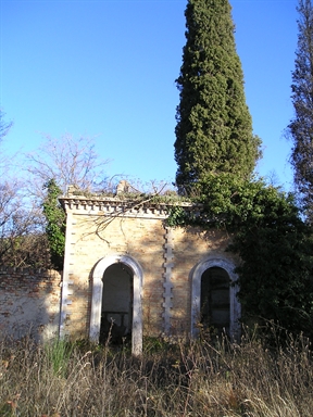 Cimitero di Colonna