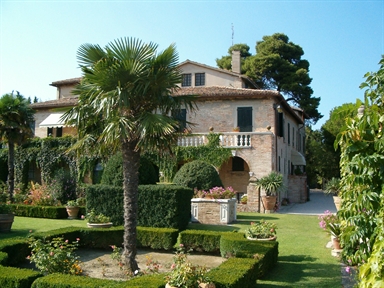 Villa Cattani-Stuart