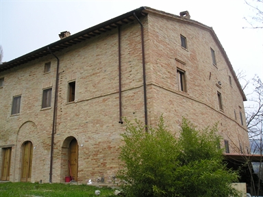 Casa colonica ad archivolto Cai Lonzi
