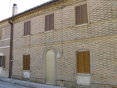 Casa a schiera