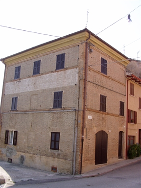 Casa a schiera