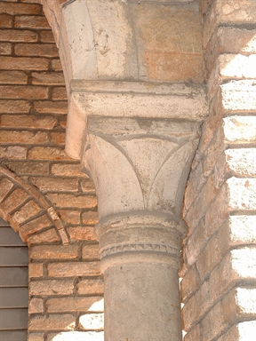 Portico medioevale