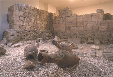 Veduta della sala romana