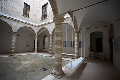 Cortile di Palazzo Bonaventura Odasi, sede del Museo della Città
