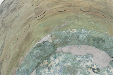 situla con coperchio