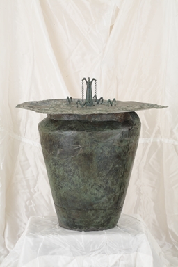 situla con coperchio