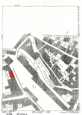 Palazzo in P.zza Garibaldi, 36