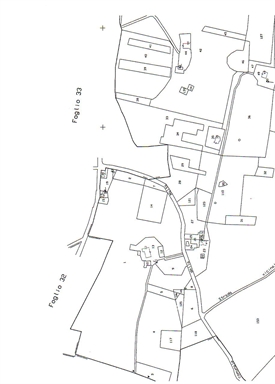 Casa con stemma dei Conti Camerata