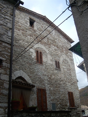Casa torre di Bussi
