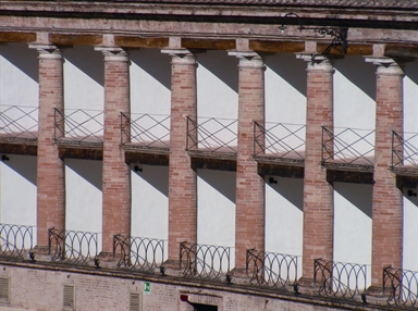 Sferisterio di Macerata: una struttura teatrale unica nel suo genere architettonico