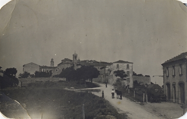 Veduta di Montefiore dell'Aso dall'odierna via Trieste