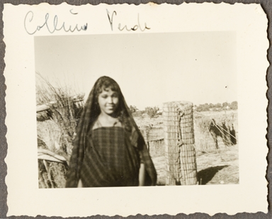 Ritratto ambientato di figura femminile