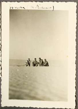 Militari nel deserto