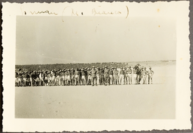 Militari nel deserto