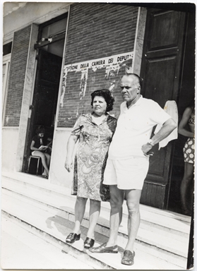 Ritratto di Emilio Del Zozzo e sua moglie Concettina in vacanza ad Altidona