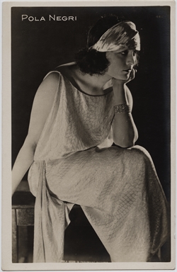 Ritratto di Pola Negri