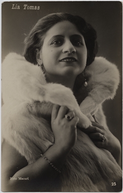 Ritratto di LyLia Tomas