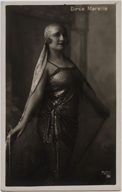 Ritratto di Dirce Marella