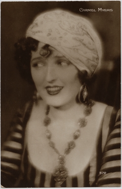 Ritratto di Carmel Myers