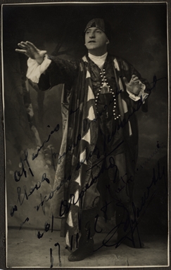 Ritratto di un cantante lirico