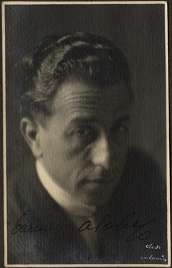 Ritratto del cantante Carmelo Alabiso