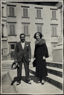 Duilio Baronti insieme a una donna