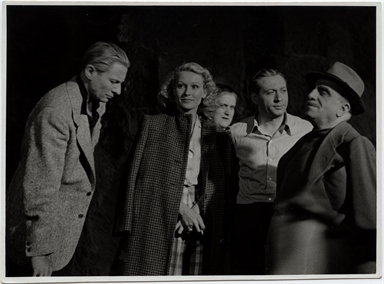 Vivi Gioi, Antonio Gandusio, a destra e Nino Besozzi, a sinistra, in 